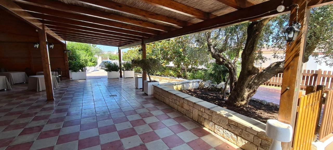 Bed And Breakfast La Terrazza Cisternino Εξωτερικό φωτογραφία
