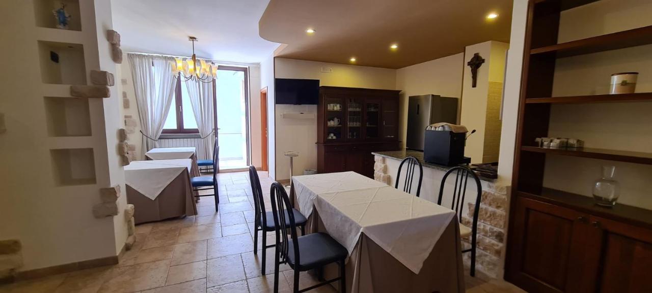 Bed And Breakfast La Terrazza Cisternino Εξωτερικό φωτογραφία